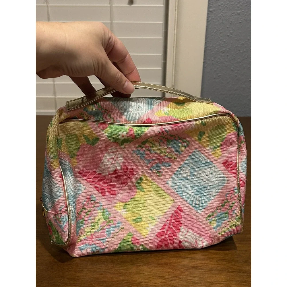 Lilly Pulitzer Estee Lauder makeup bag Packing Cube